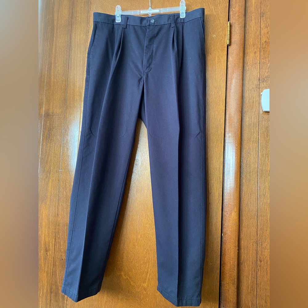 Men’s Navy Long Khakis